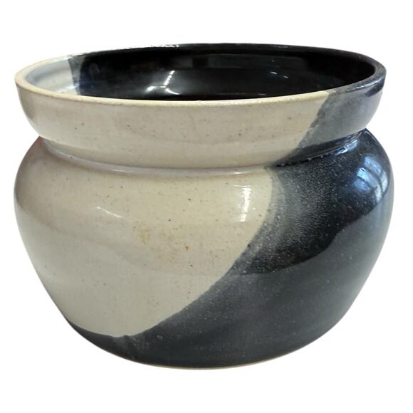 Kings Pottery Seagrove NC Studio Art Pottery Soup Mugs Bowls Black White Signed - Picture 12 of 13